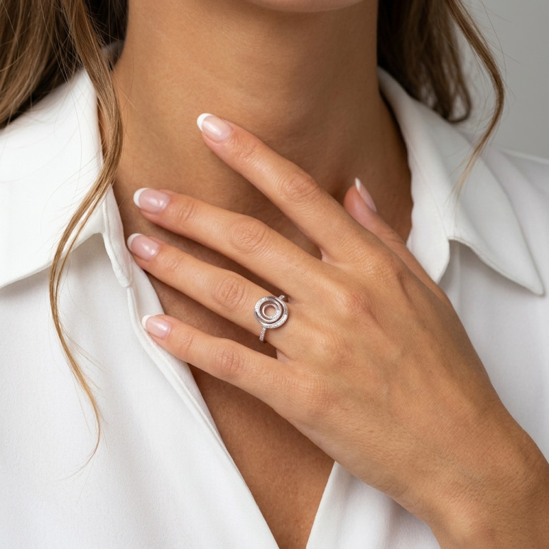 Bague en Argent 925 rhodié et Oxyde de zirconium porté
