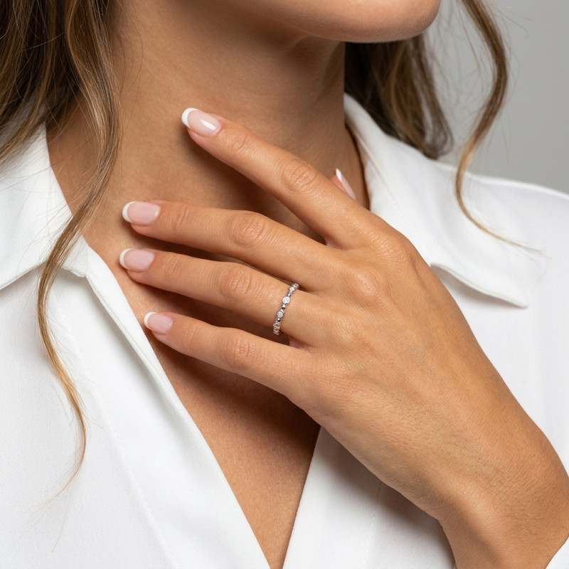 Bague en Argent 925 rhodié et Oxyde de zirconium porté