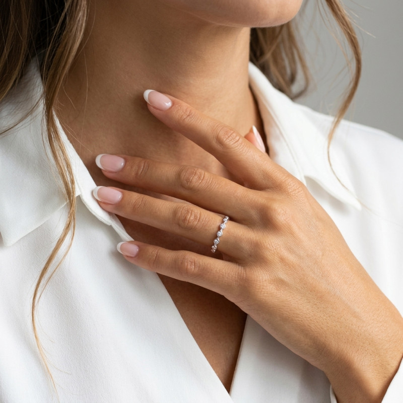 Bague en Argent 925 rhodié et Oxyde de zirconium porté