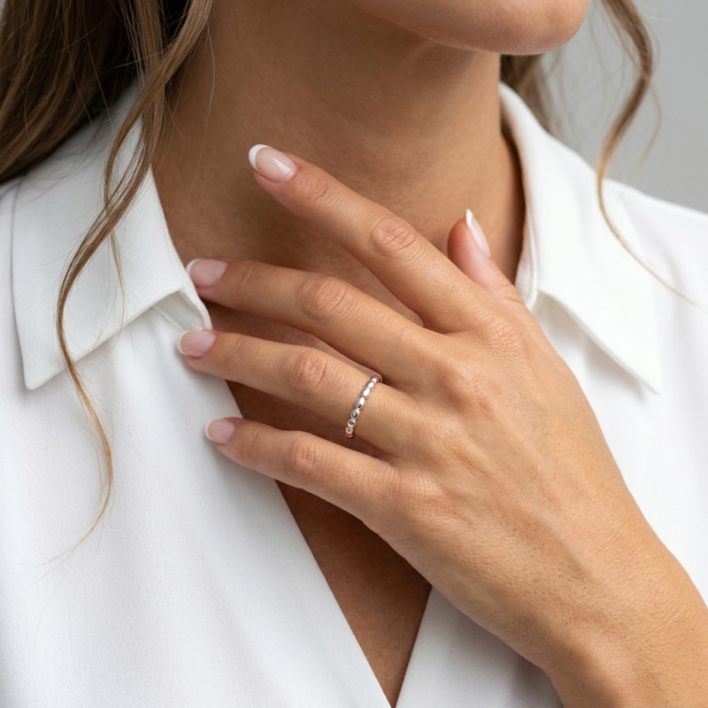 Bague en Argent 925 rhodié motifs ovales porté