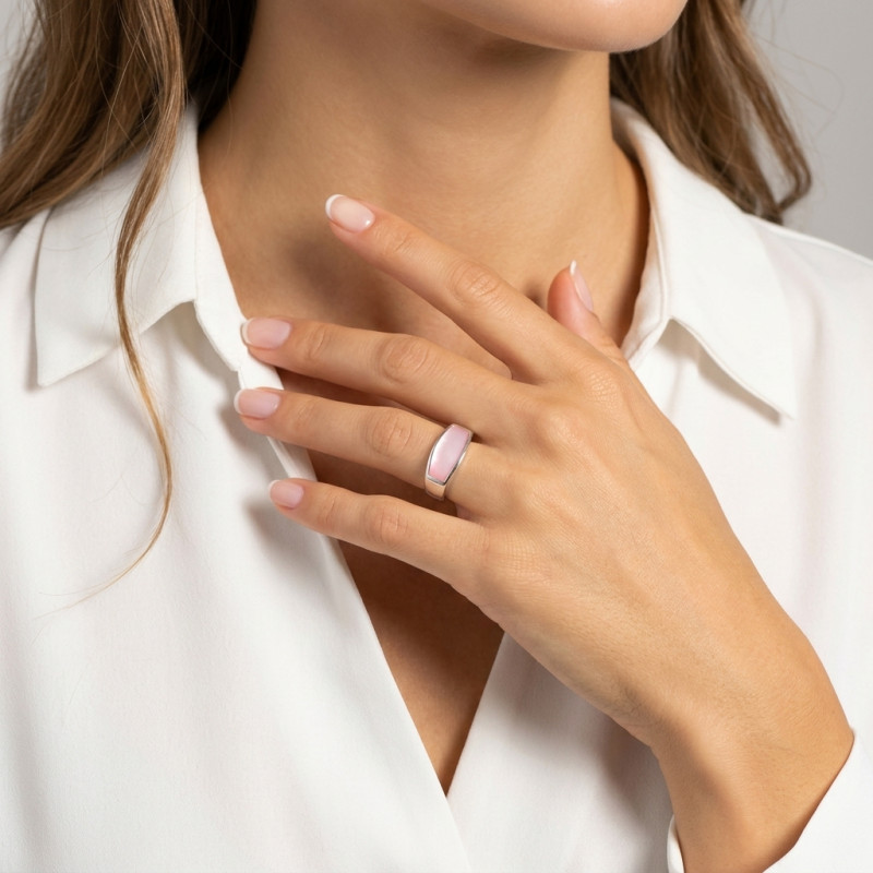 Bague Nacre Rose en Argent porté