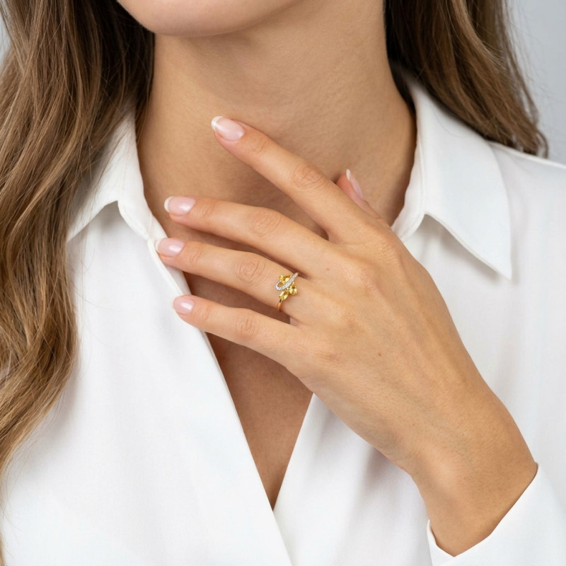 Bague Or jaune 375 Citrine et Diamant porté