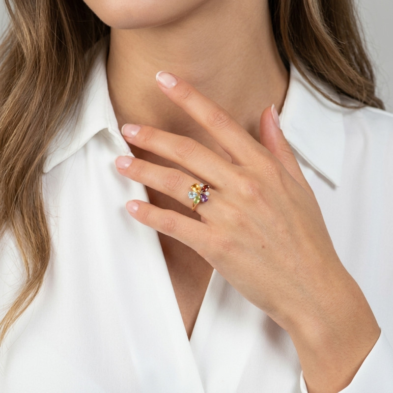 Bague Or Jaune 375 et Pierres Fines Multicolores porté