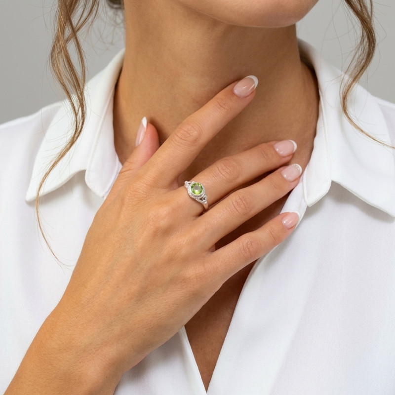 Bague Péridot en Argent 925 - Pierre Ronde 7mm porté