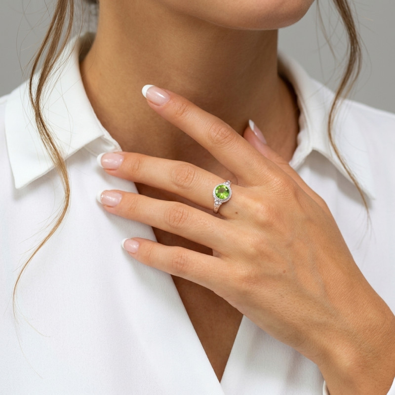 Bague Péridot en Argent 925 - Pierre Ronde 8mm porté