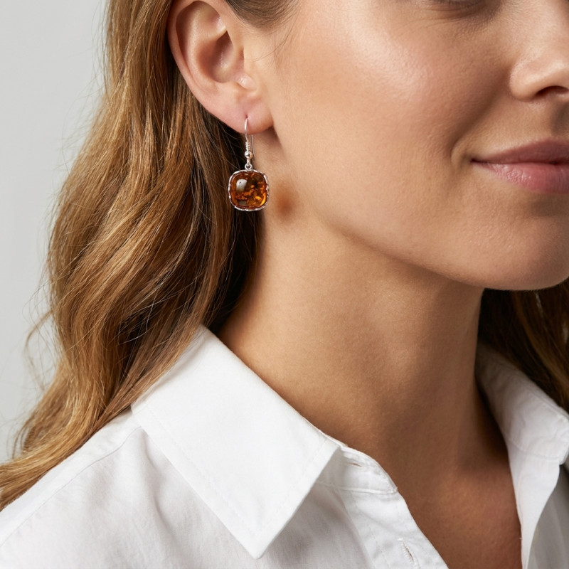 Boucles d'oreilles Ambre coussin 14x14mm et Argent 925 porté