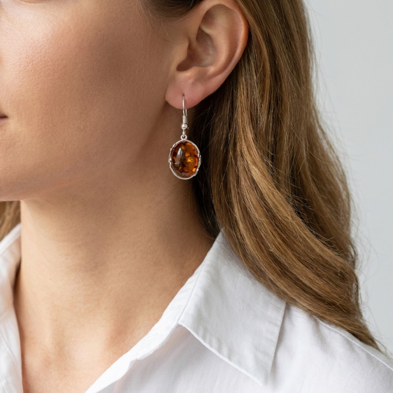 Boucles d'oreilles Ambre Ovale 16x12mm et Argent 925 porté