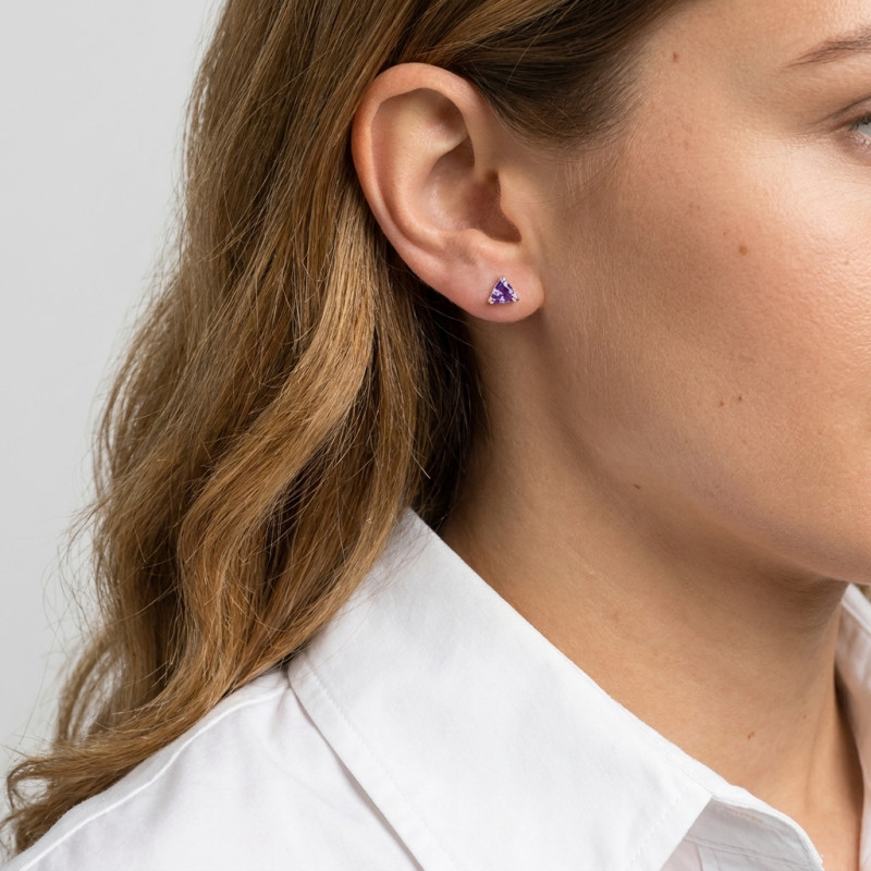 Boucles d'oreilles Argent 925 Améthyste trillion 4mm porté