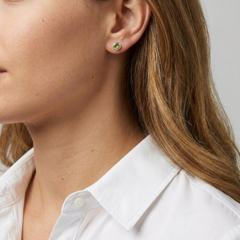 Boucles d'oreilles Argent 925  Péridot Rond facetté 5mm porté