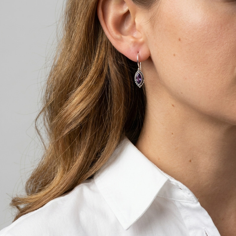 Boucles d'oreilles Argent Améthyste Navette 7x3mm porté