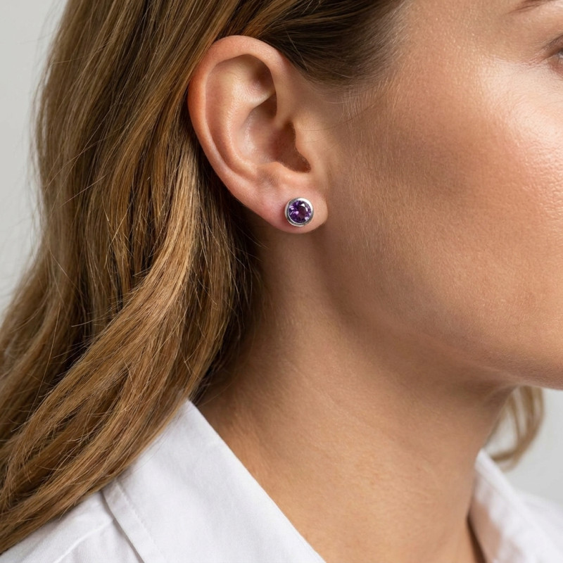 Boucles d'oreilles Argent  Améthyste serti clos 6mm porté