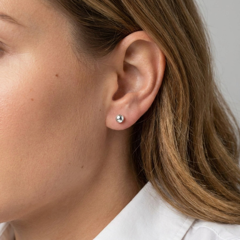 Boucles d'oreilles Argent Boules 5mm porté