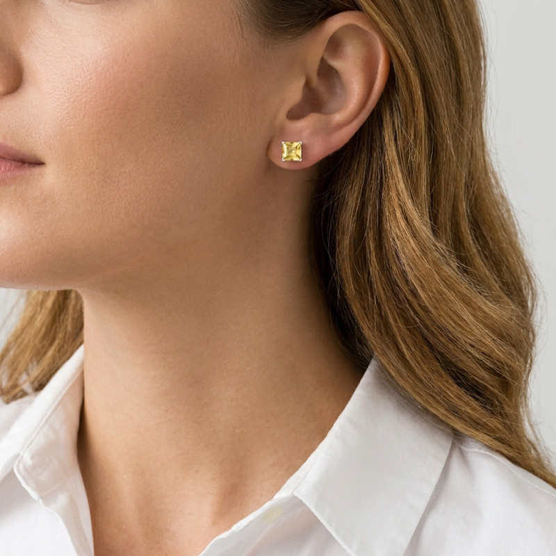 Boucles d'oreilles Argent  Citrine Carrée 6mm porté