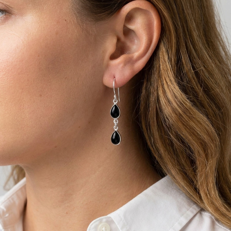 Boucles d'oreilles Argent Onyx Poire porté