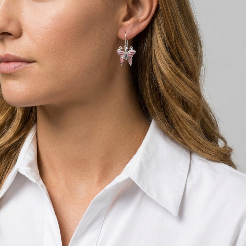 Boucles d'oreilles Argent  Papillions Nacre Rose porté
