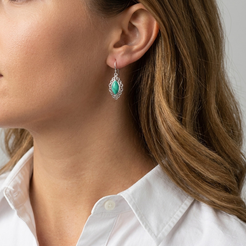 Boucles d'oreilles Argent Turquoise reconstituée   Navette 12x6mm porté