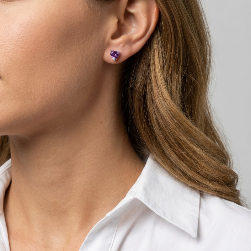 Boucles d'oreilles Coeur Argent 925 Rhodié Améthyste porté