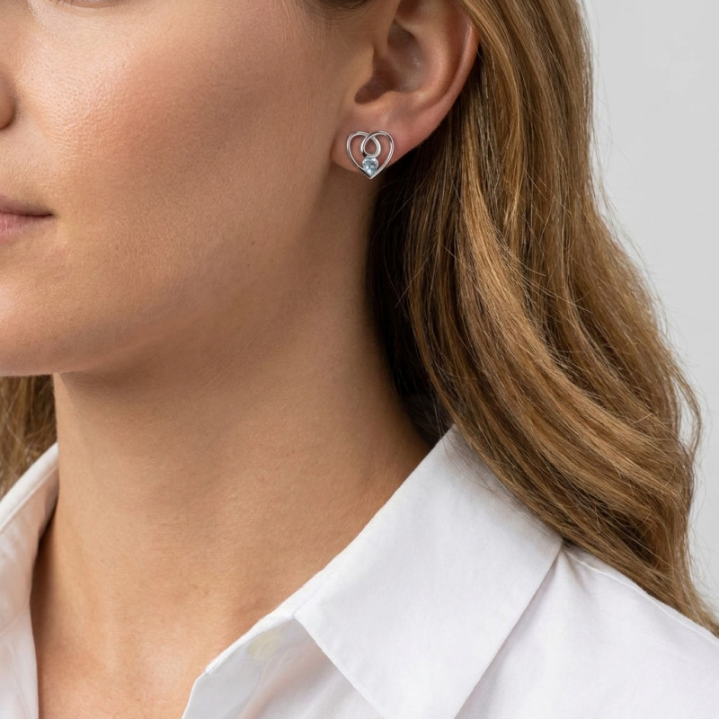 Boucles d'oreilles Coeur Argent  Topaze bleue traitée porté
