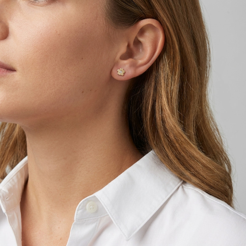 Boucles d'oreilles fleur et Oxyde en Or Jaune 375 porté