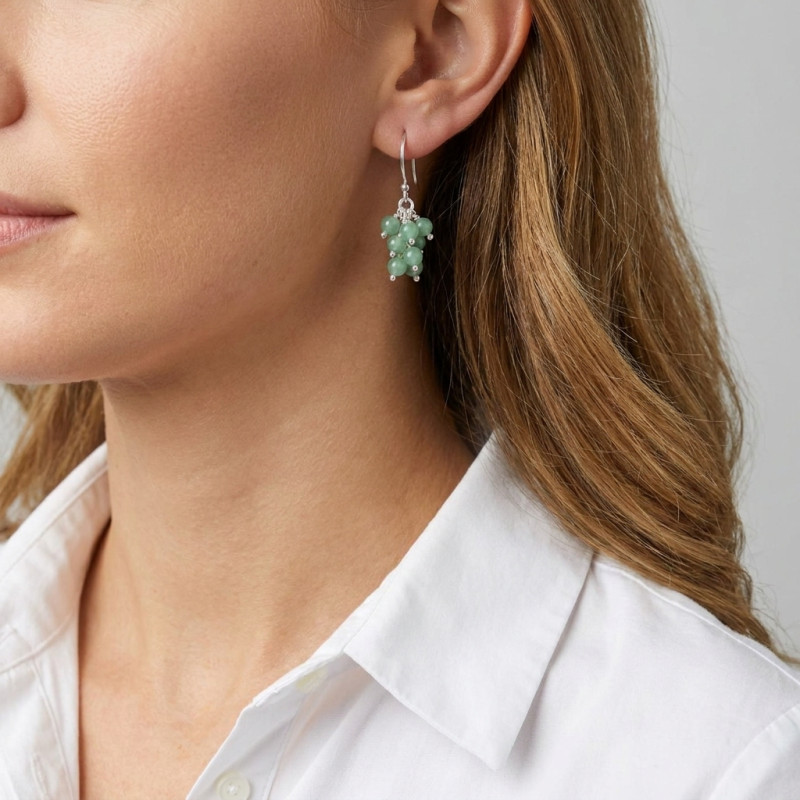 Boucles d'oreilles Grappes Aventurine porté