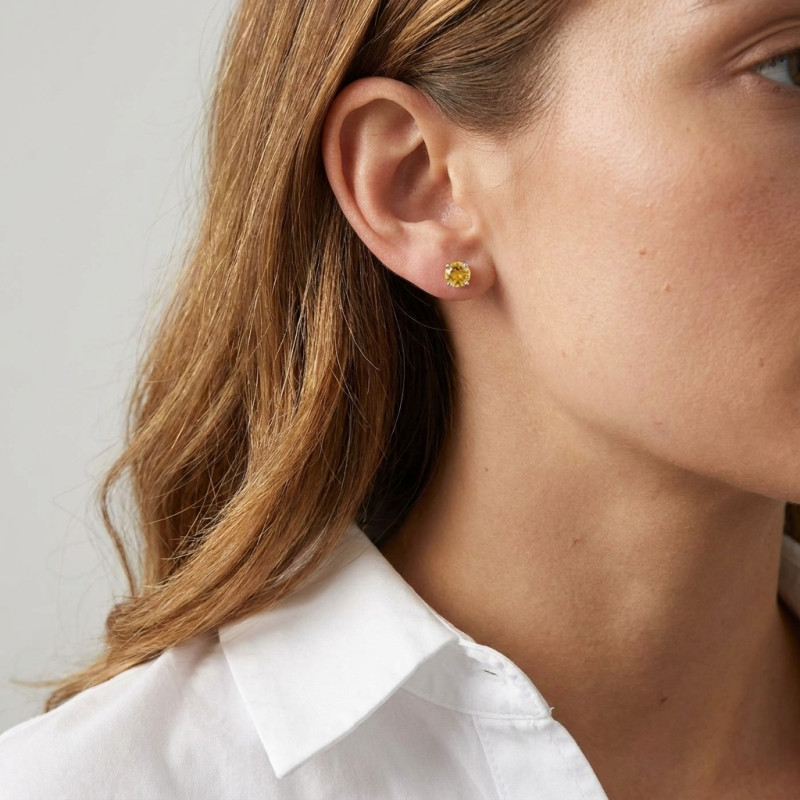 Boucles d'oreilles Or Blanc 750 Citrine 6mm porté