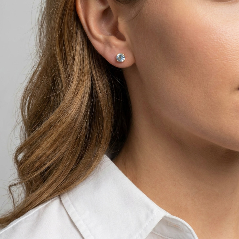 Boucles d'oreilles Or Jaune 750 Aigue Marine 6mm porté