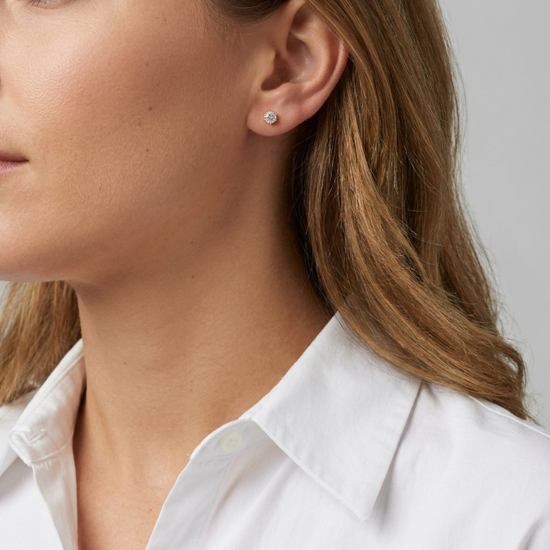 Boucles d'oreilles Or Jaune Diamant 0.46ct G Si porté