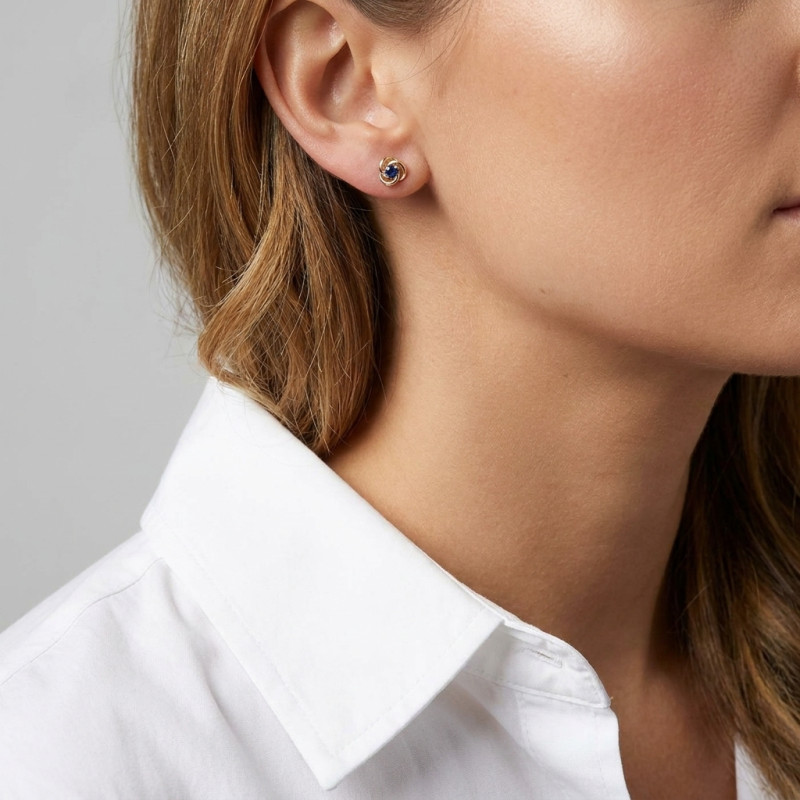 Boucles d'oreilles Or  Jaune Saphir 2mm porté
