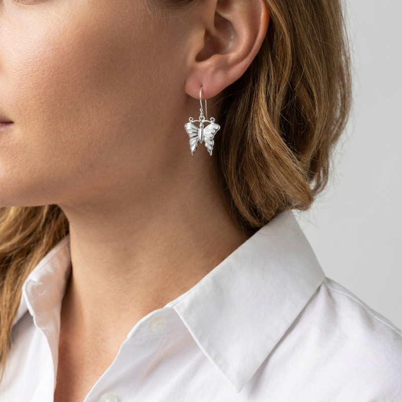 Boucles d'oreilles Papillions Argent  Nacre porté