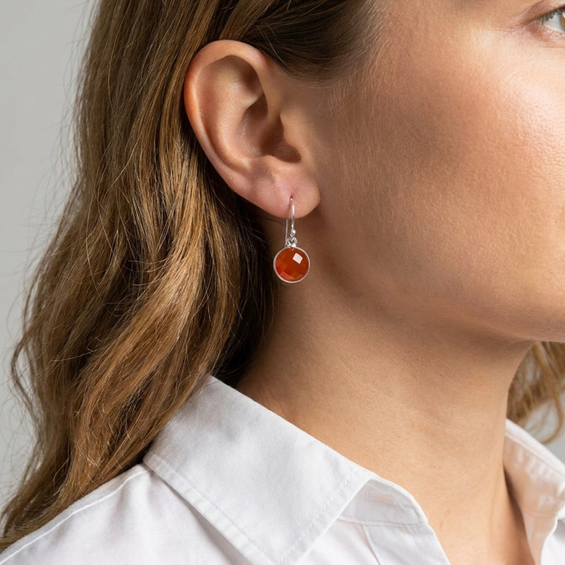 Boucles d'oreilles Pendantes Argent 925 Cornaline Ronde facettée 9mm porté