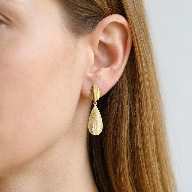 Boucles d'oreilles pendantes Argent 925 doré Goutte brossée porté