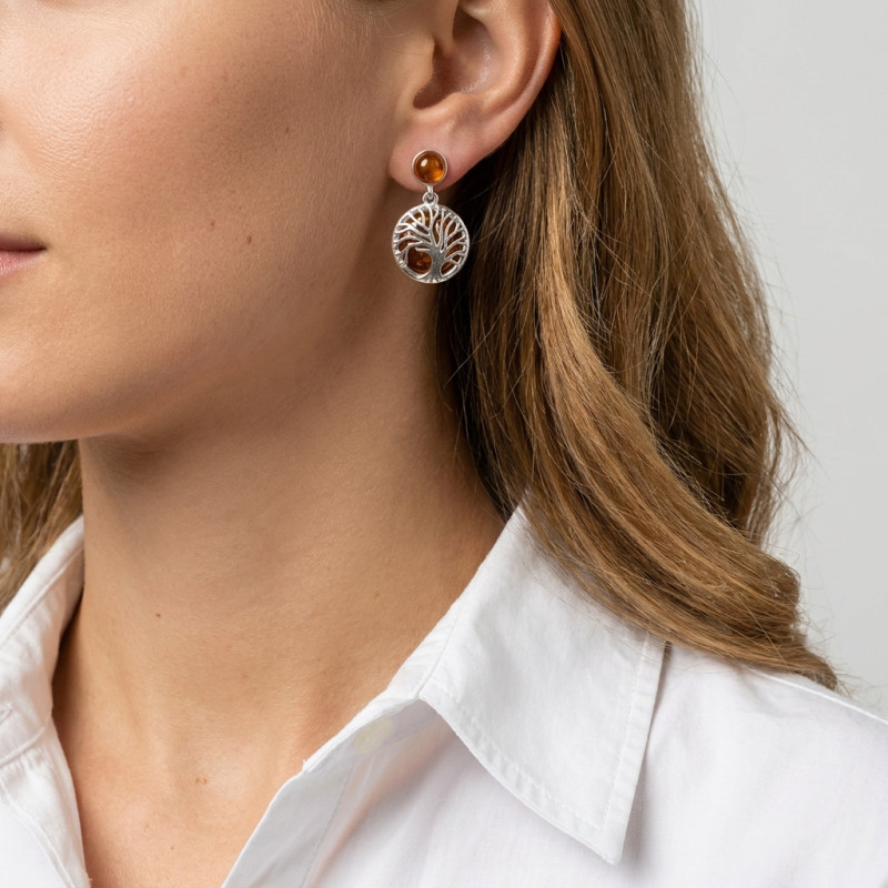 Boucles d'oreilles pendantes Argent Arbre de vie et Ambre porté