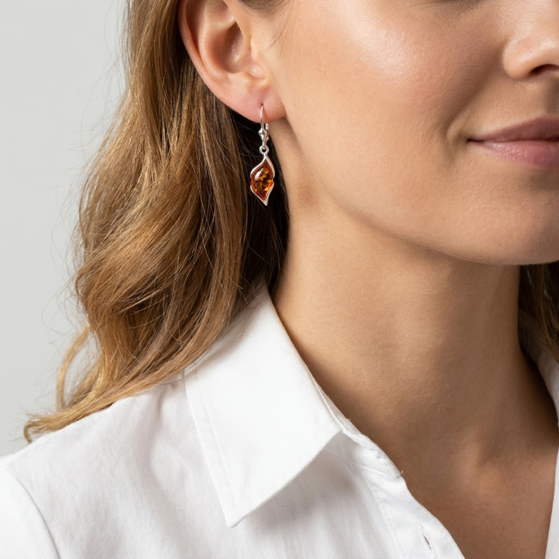 Boucles d'oreilles Pendantes Argent et Ambre porté