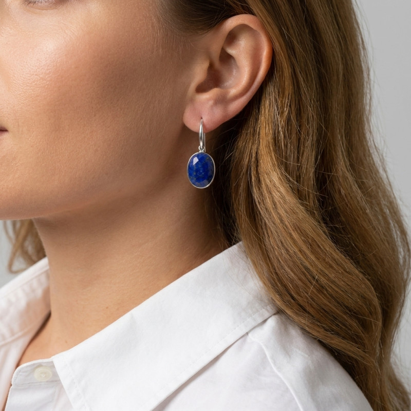 Boucles d'oreilles pendantes Argent et  Lapis Lazuli Ovale 16x12mm porté