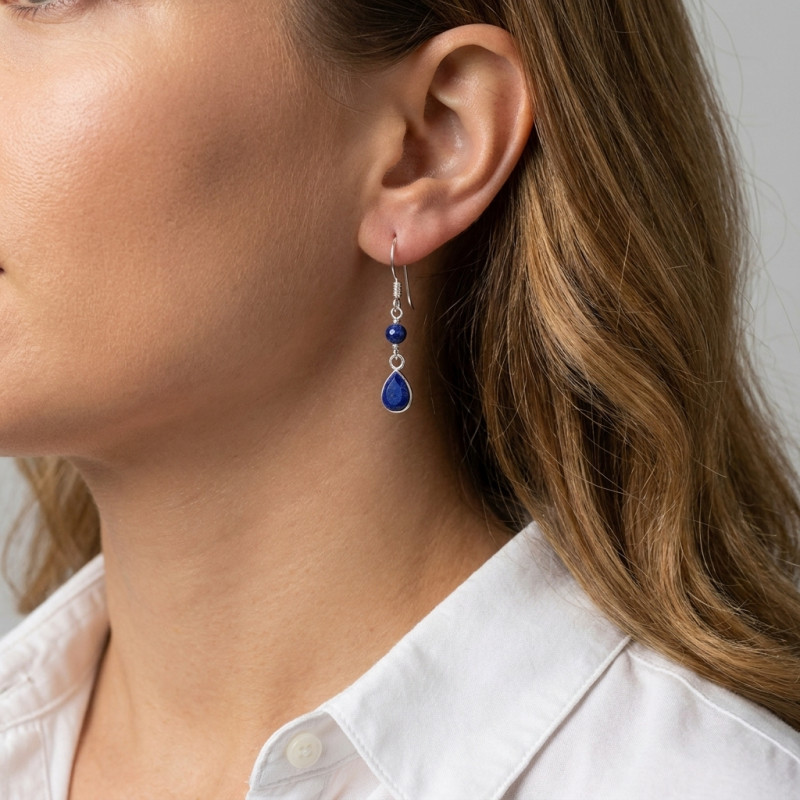 Boucles d'oreilles pendantes Argent et Lapis Lazuli porté