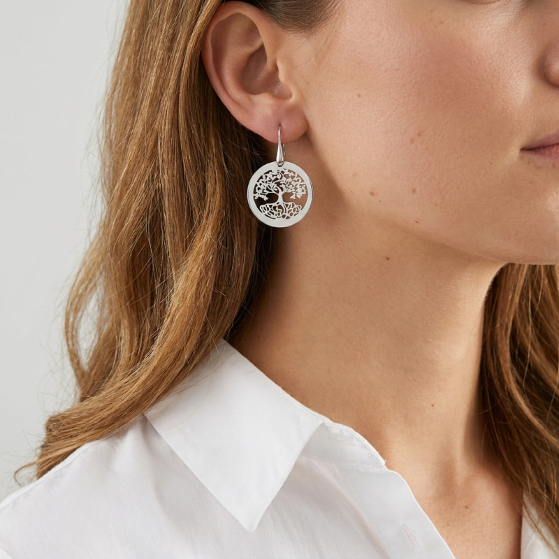 Boucles d'oreilles pendantes argent rhodié arbre de vie 30mm porté