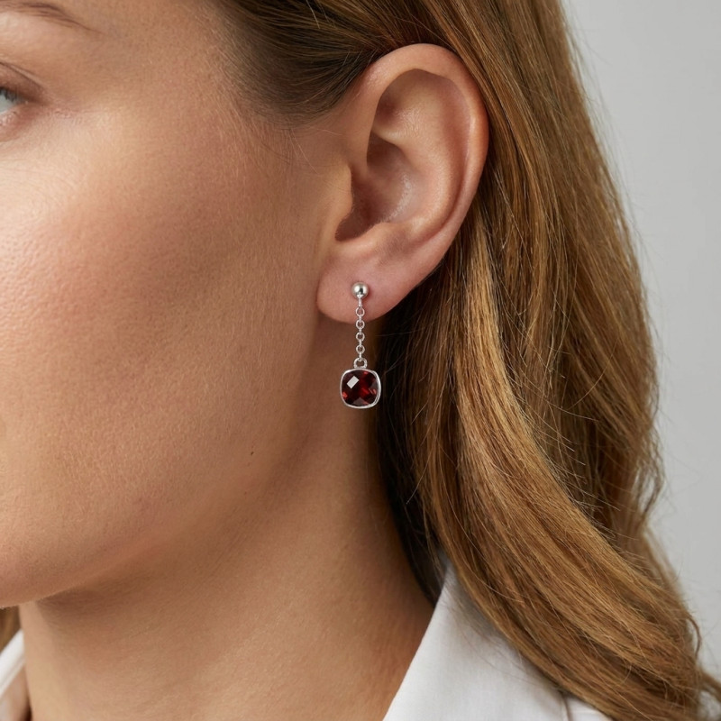 Boucles d'oreilles Pendantes Argent Rhodié Grenat coussin porté