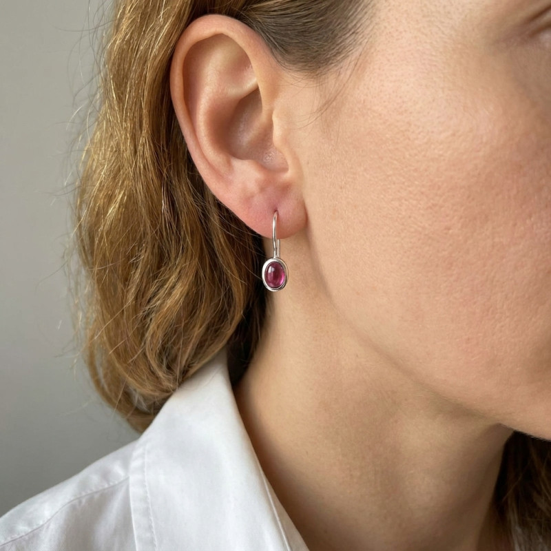 Boucles d'oreilles Pendantes Grenat Ovale 7x5mm Argent 925 porté