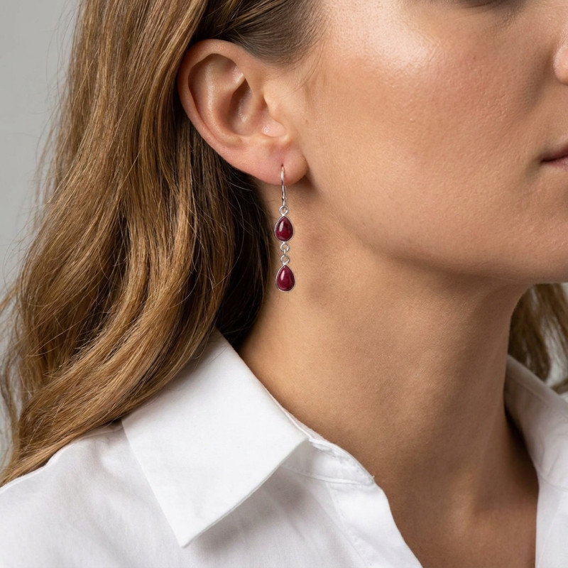 Boucles d'oreilles  Pendantes Rhodonite Poire porté