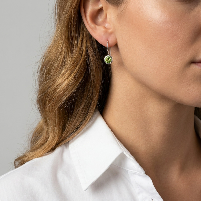 Boucles d'oreilles Péridot Rond 5mm Pendantes Argent porté