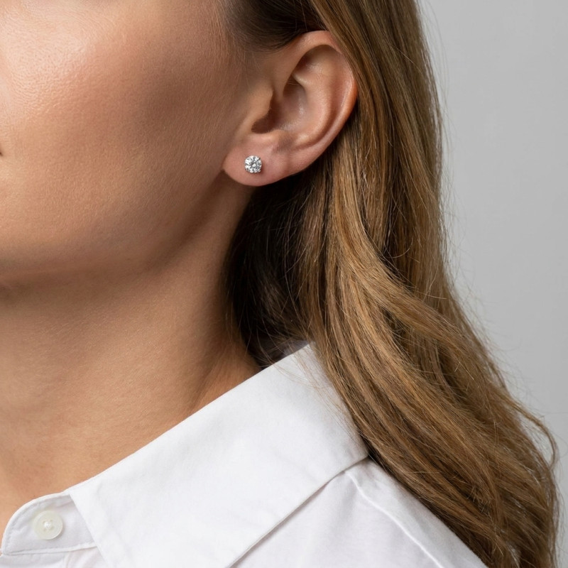 Boucles d'oreilles puces Argent 925 Oxyde de zirconium porté