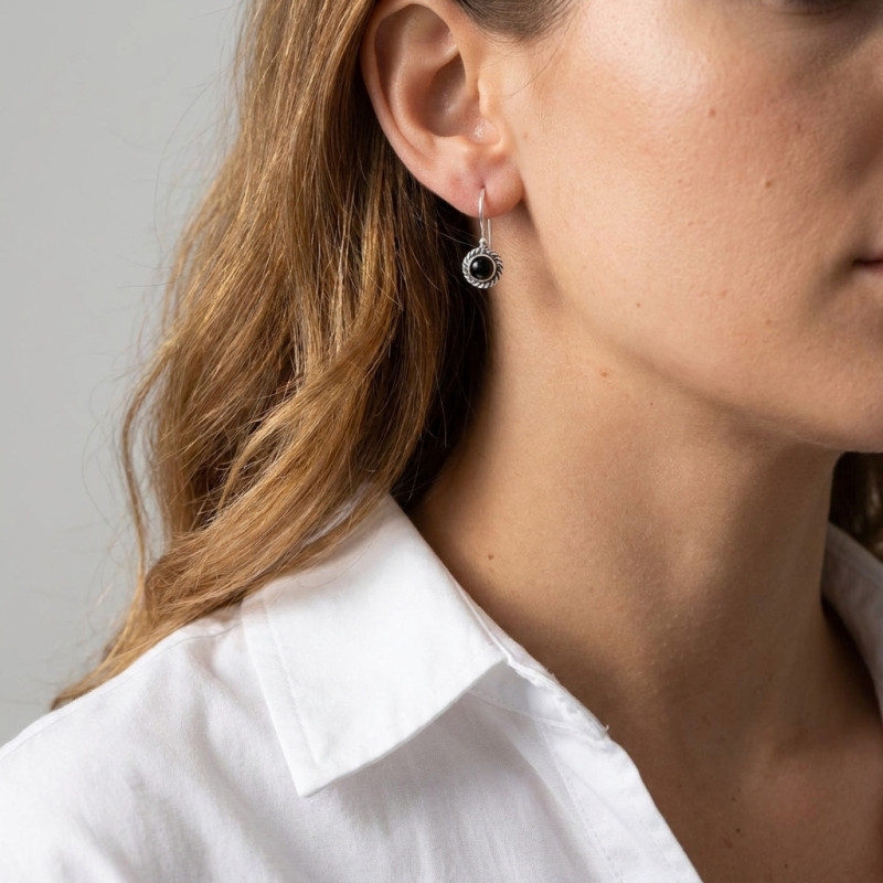 Boucles d'oreilles Vintage Pendantes Argent 925 et Onyx Rond 5mm  porté