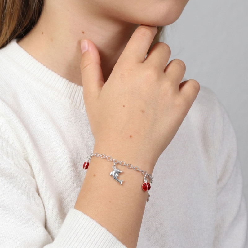 Bracelet Argent Breloques Coccinelles et Dauphins (19cm) porté