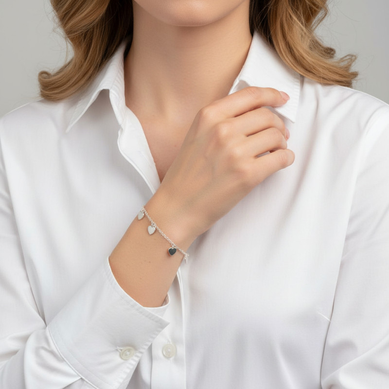 Bracelet Argent breloques coeurs porté