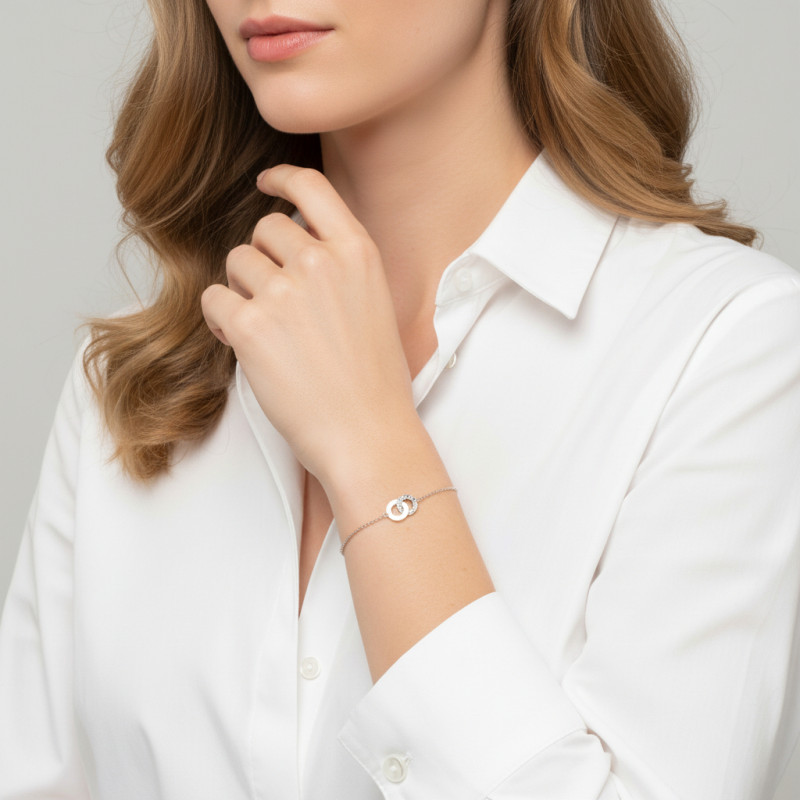 Bracelet Argent Rhodié 2 Anneaux entrelacés porté
