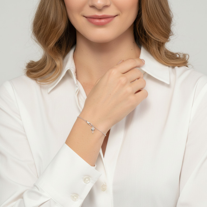 Bracelet Argent Rhodié Breloques coeur et infini porté