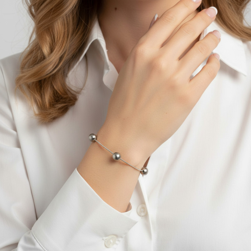 Bracelet Argent Rhodié  Maille Oméga avec Boules porté
