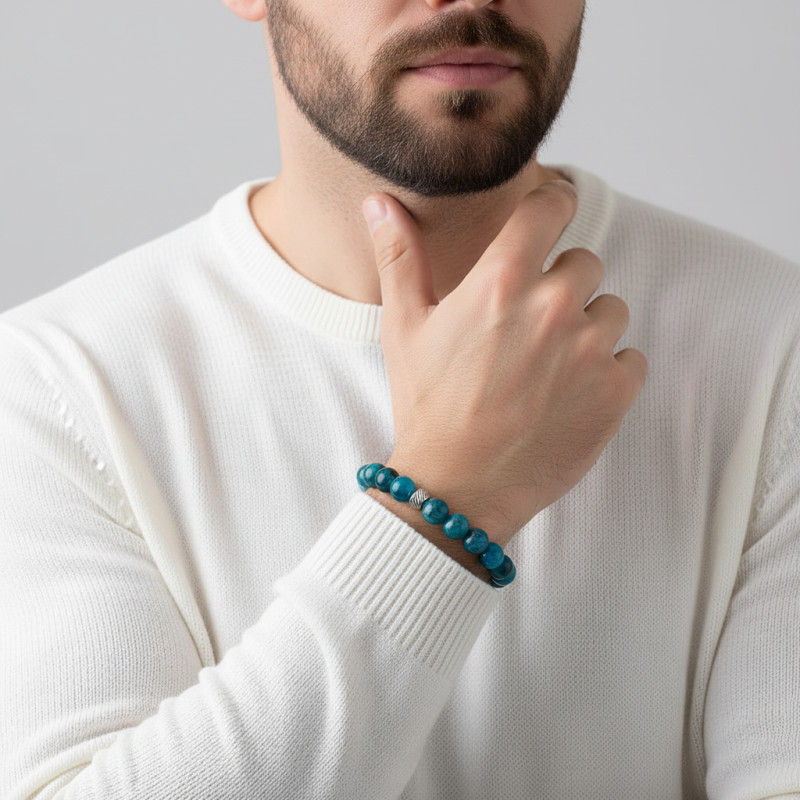 Bracelet Homme Apatite 8mm et billes striées en acier porté