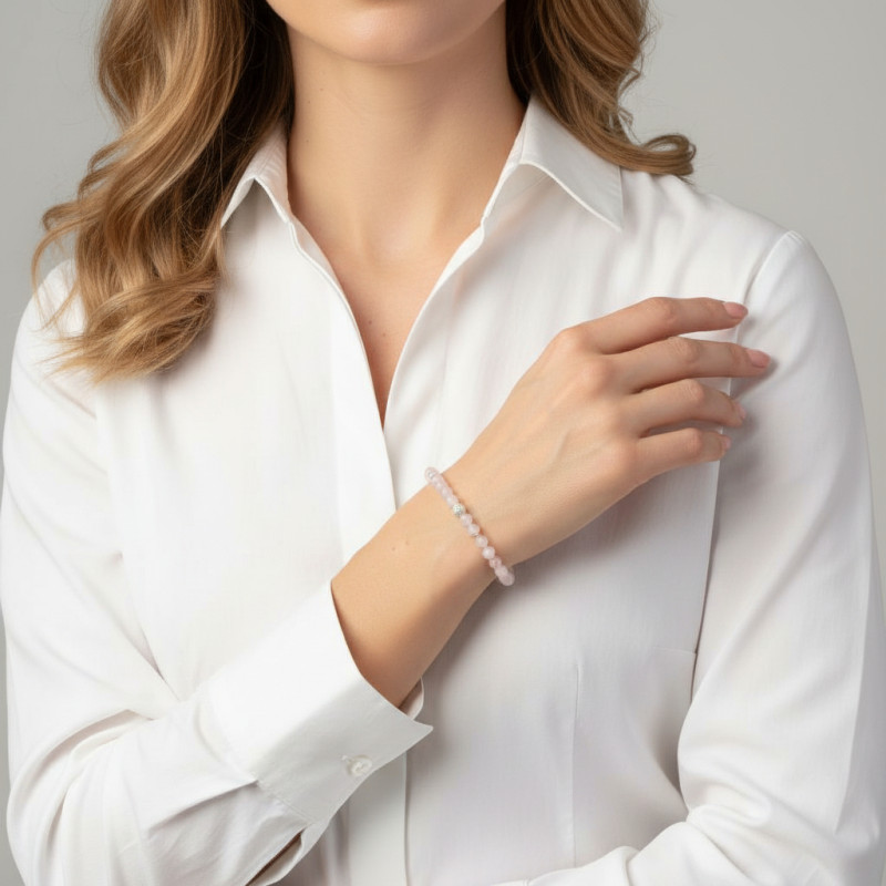 Bracelet Kunzite 6mm et Argent porté