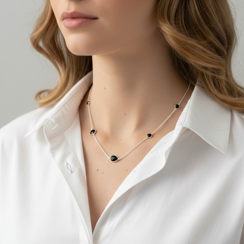 Collier Argent 925 et Onyx porté